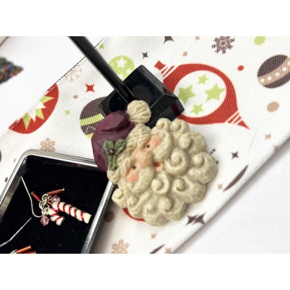 Christmas-Themed Candy Cane & Tree Earrings With Santa Pin On Festive Pouch - Picture 4 of 5